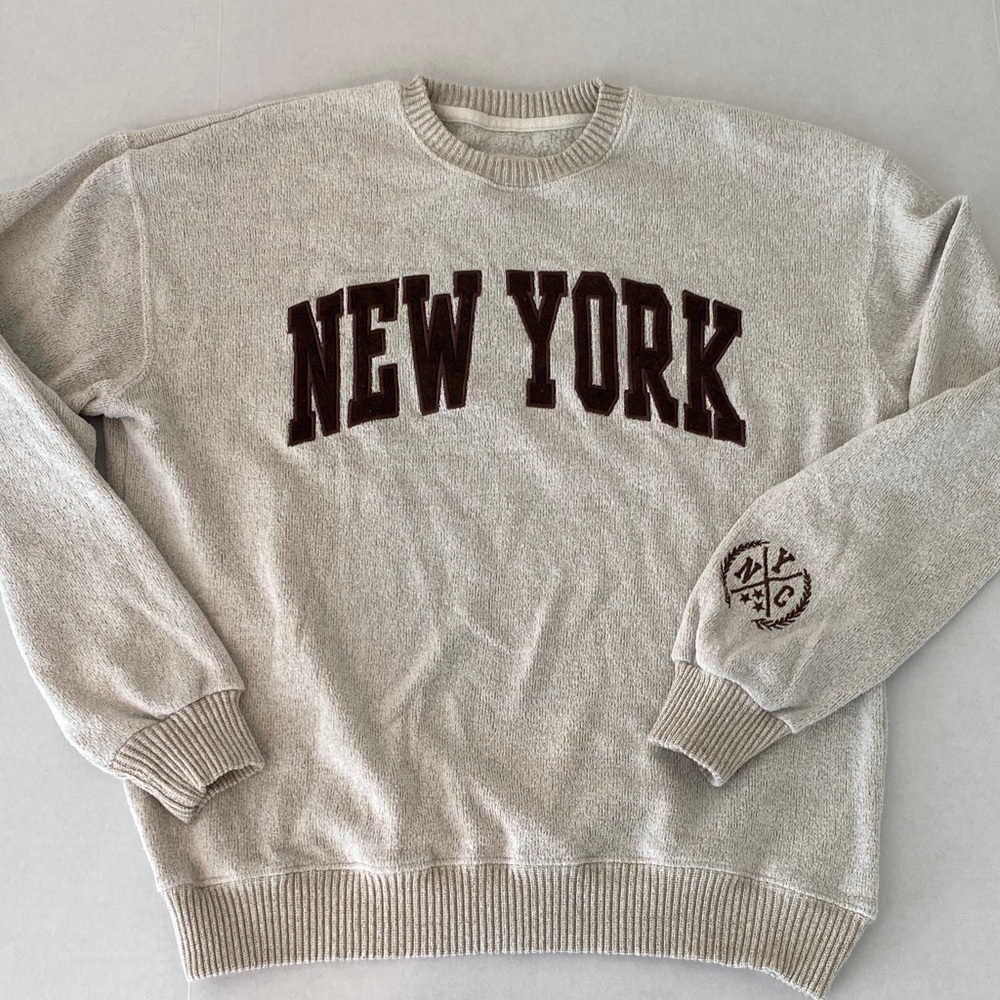 New York Crewneck Sweater - Cream